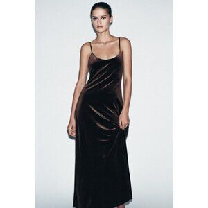 ZARA LONG VELVET DRESS
